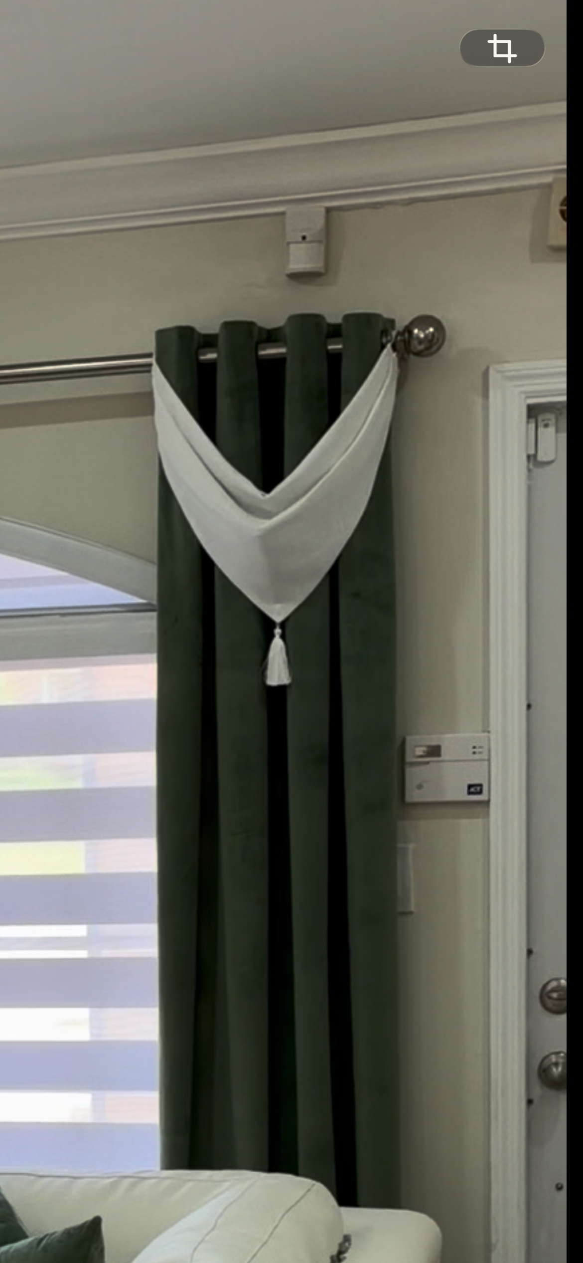 White Medium Balance